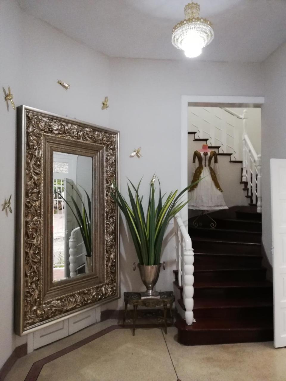 Nomad Hostel Меделин Екстериор снимка